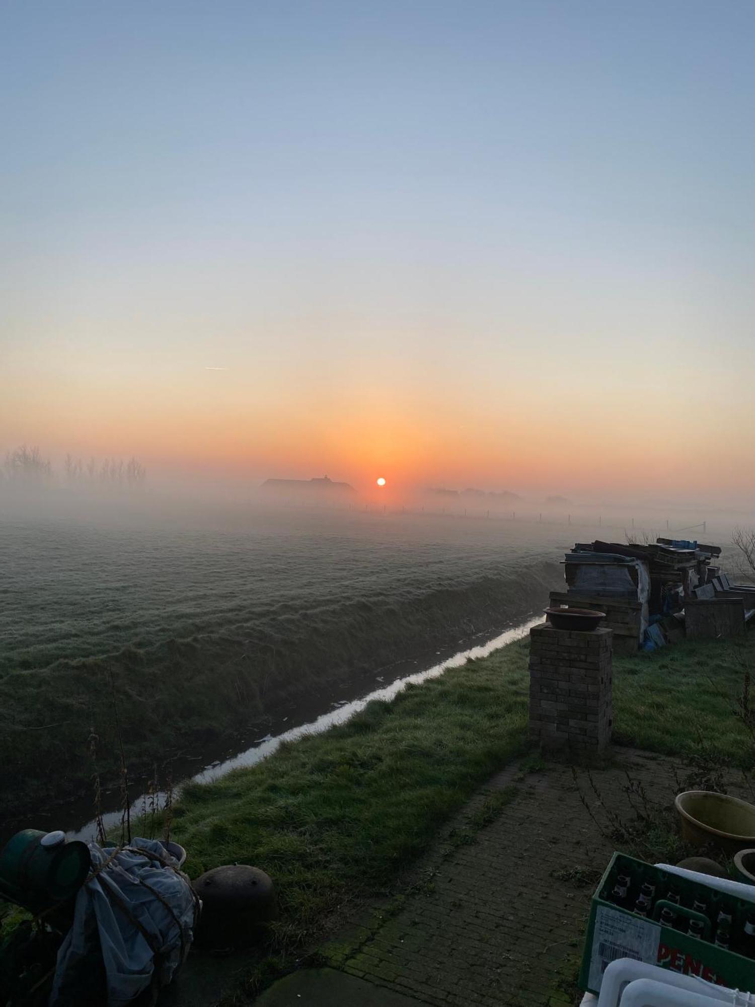 Oomes Huus Haestens And Koffie Den Hoorn  Luaran gambar